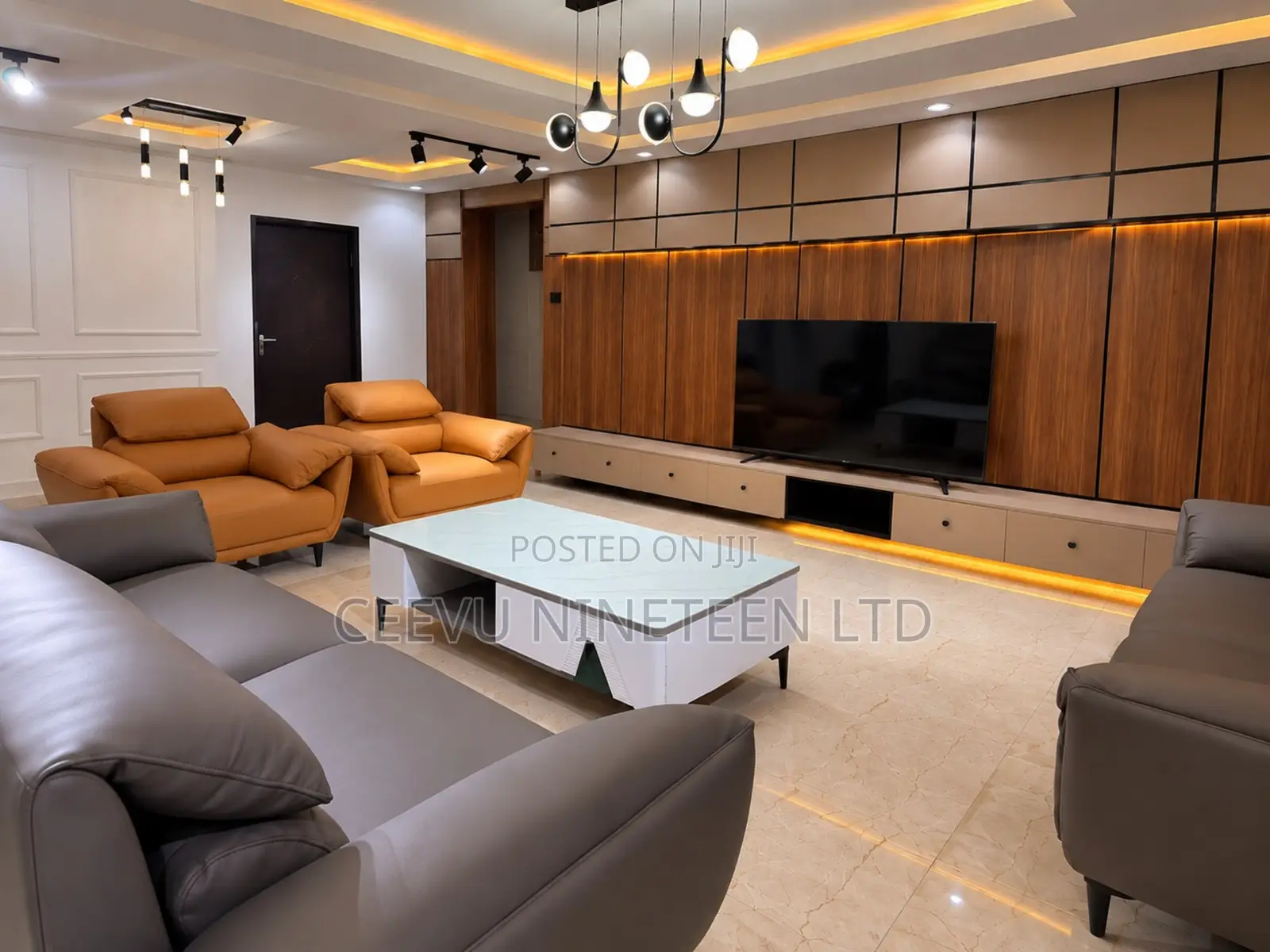 Serviced 2 Bedroom Shortlet Apartment, 24/7 Light, WiFi, Apo Abuja
