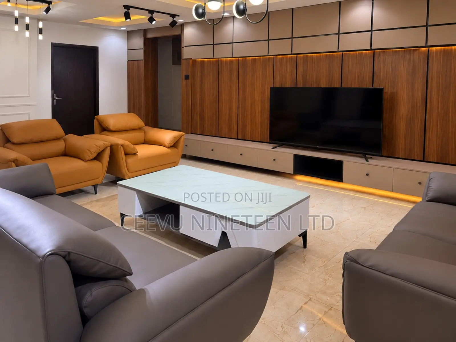 Serviced 2 Bedroom Shortlet Apartment, 24/7 Light, WiFi, Apo Abuja