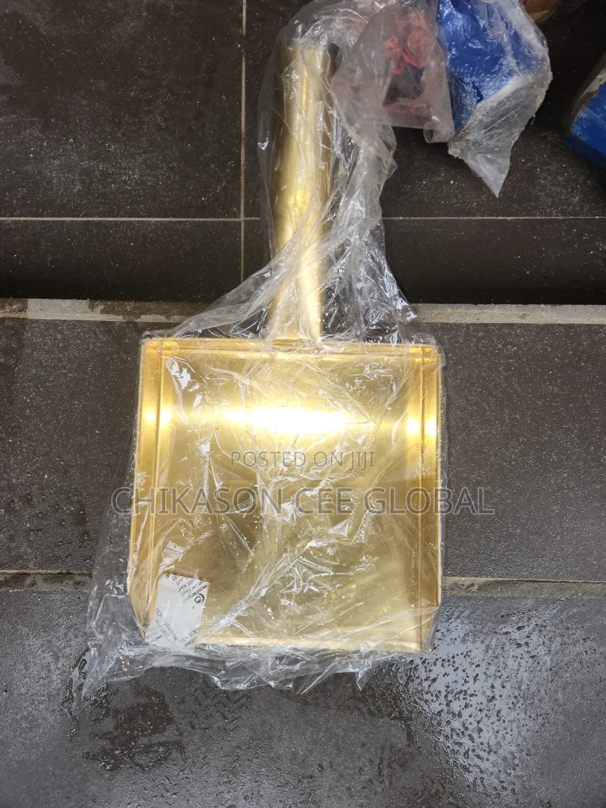 Non Spark Brass Scoop