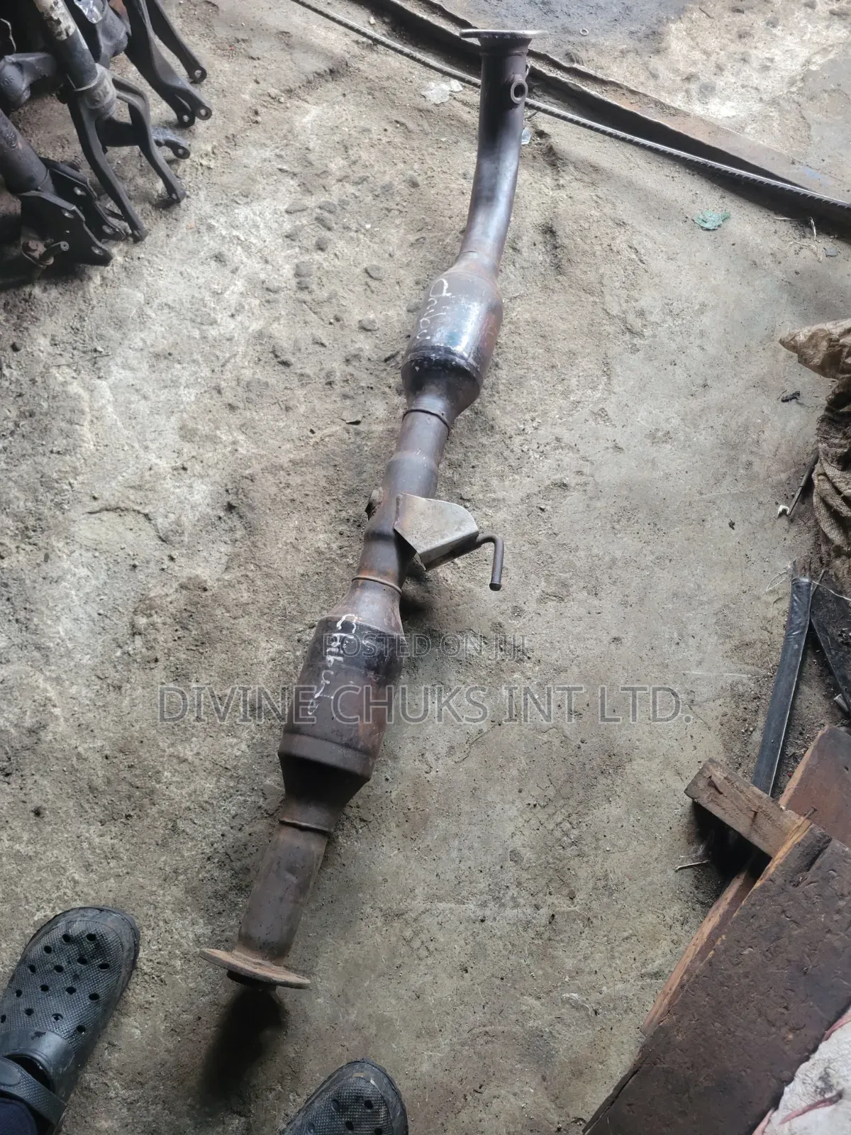 Catalyst for Hilux