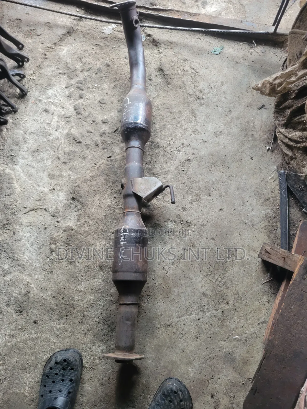 Catalyst for Hilux