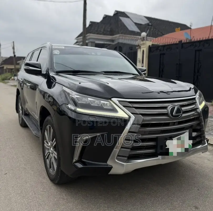 Lexus LX 570 AWD 2016 Black