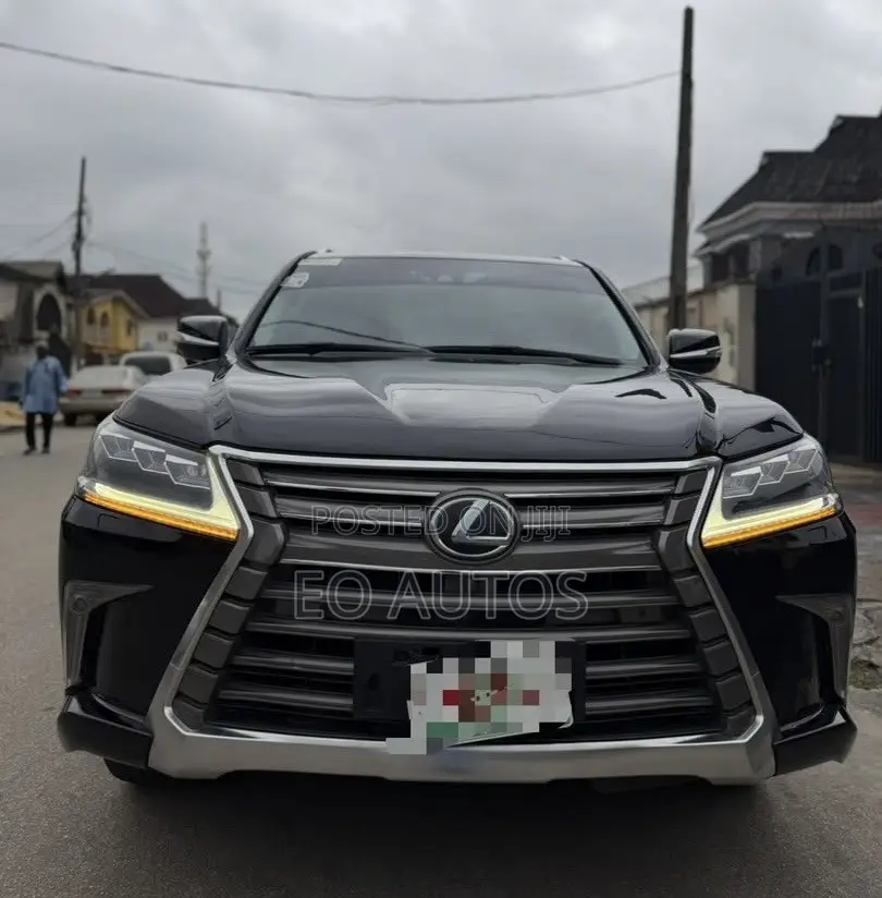 Lexus LX 570 AWD 2016 Black