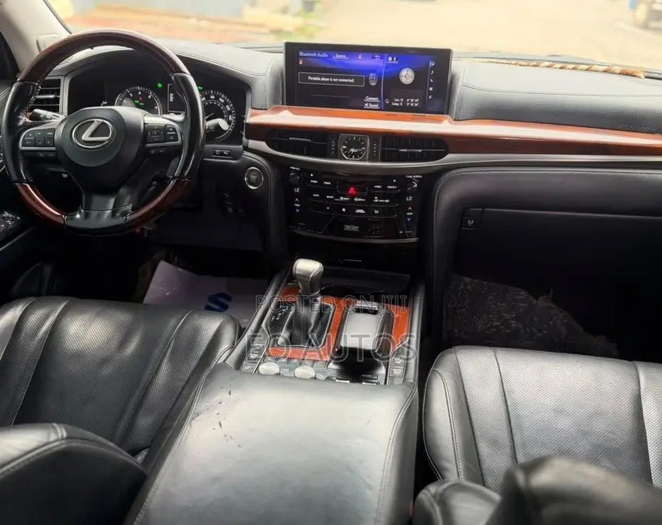 Lexus LX 570 AWD 2016 Black