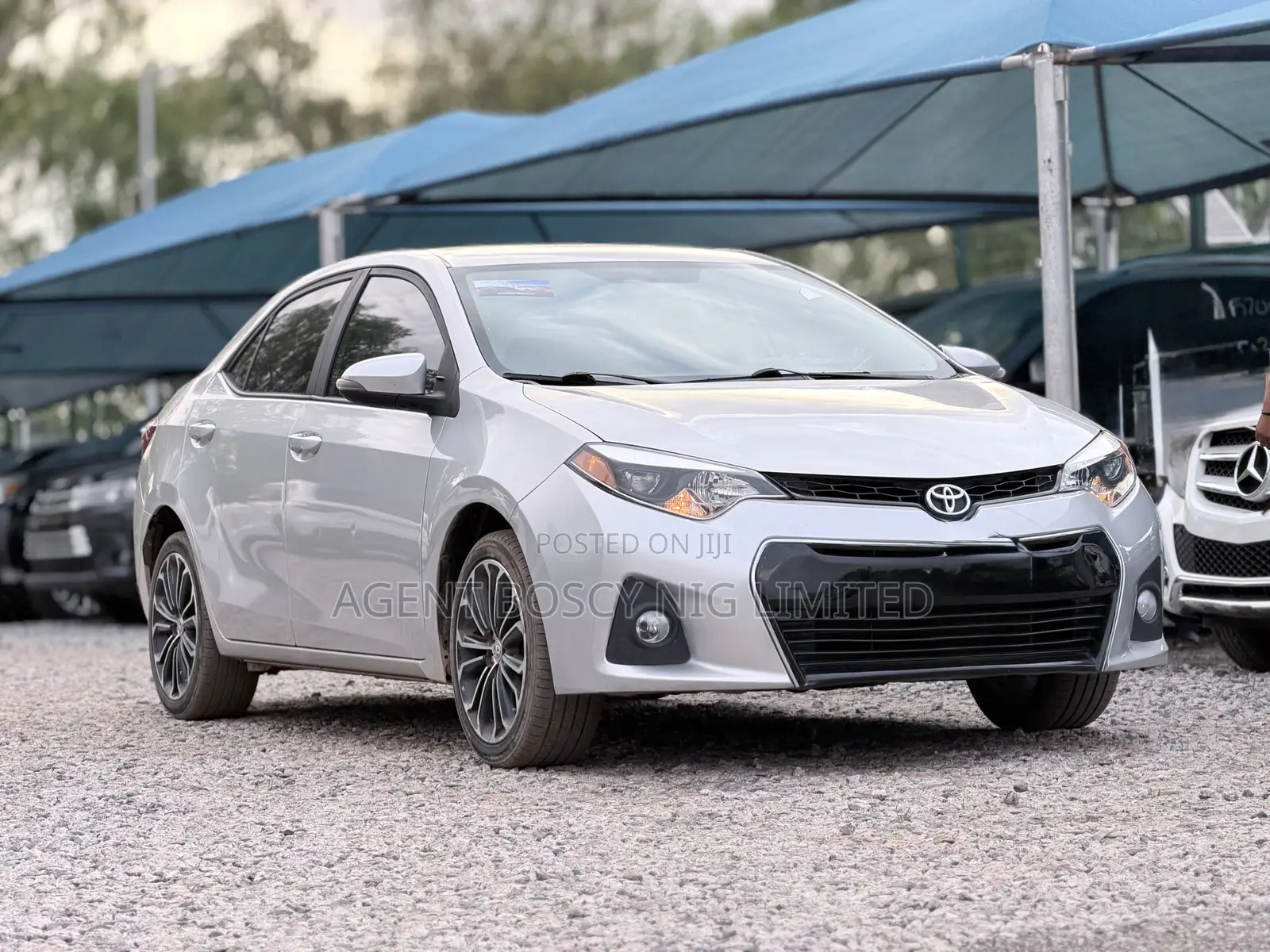Toyota Corolla S 4dr Sedan (1.8L 4cyl CVT) 2015 Silver