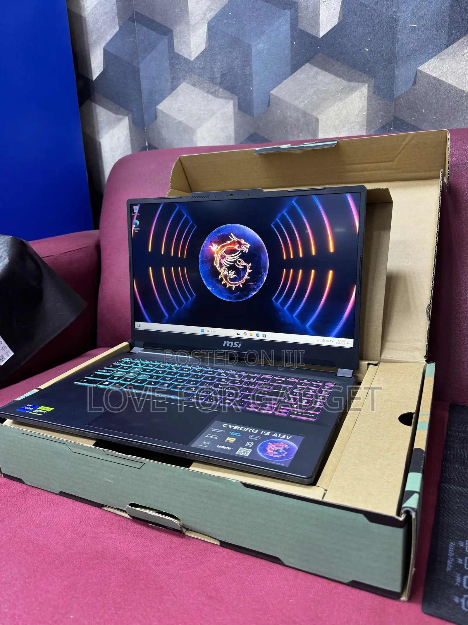 New Laptop MSI Cyborg 15 16GB Intel Core i7 SSD 512GB