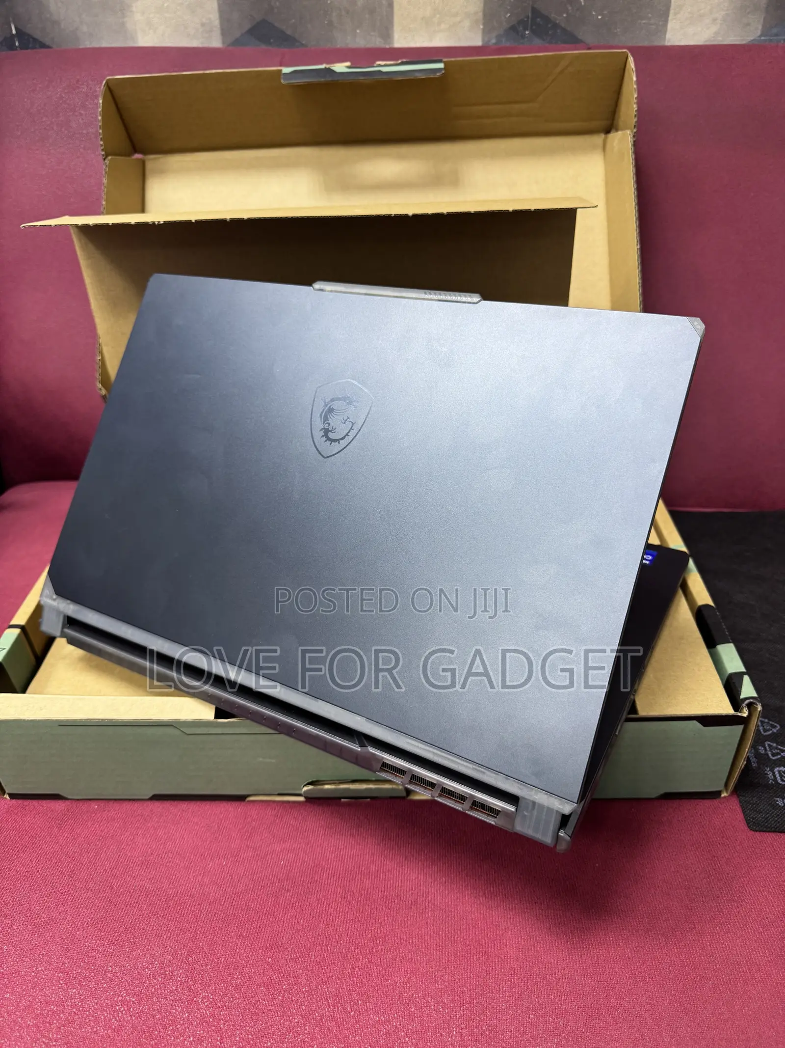 New Laptop MSI Cyborg 15 16GB Intel Core i7 SSD 512GB