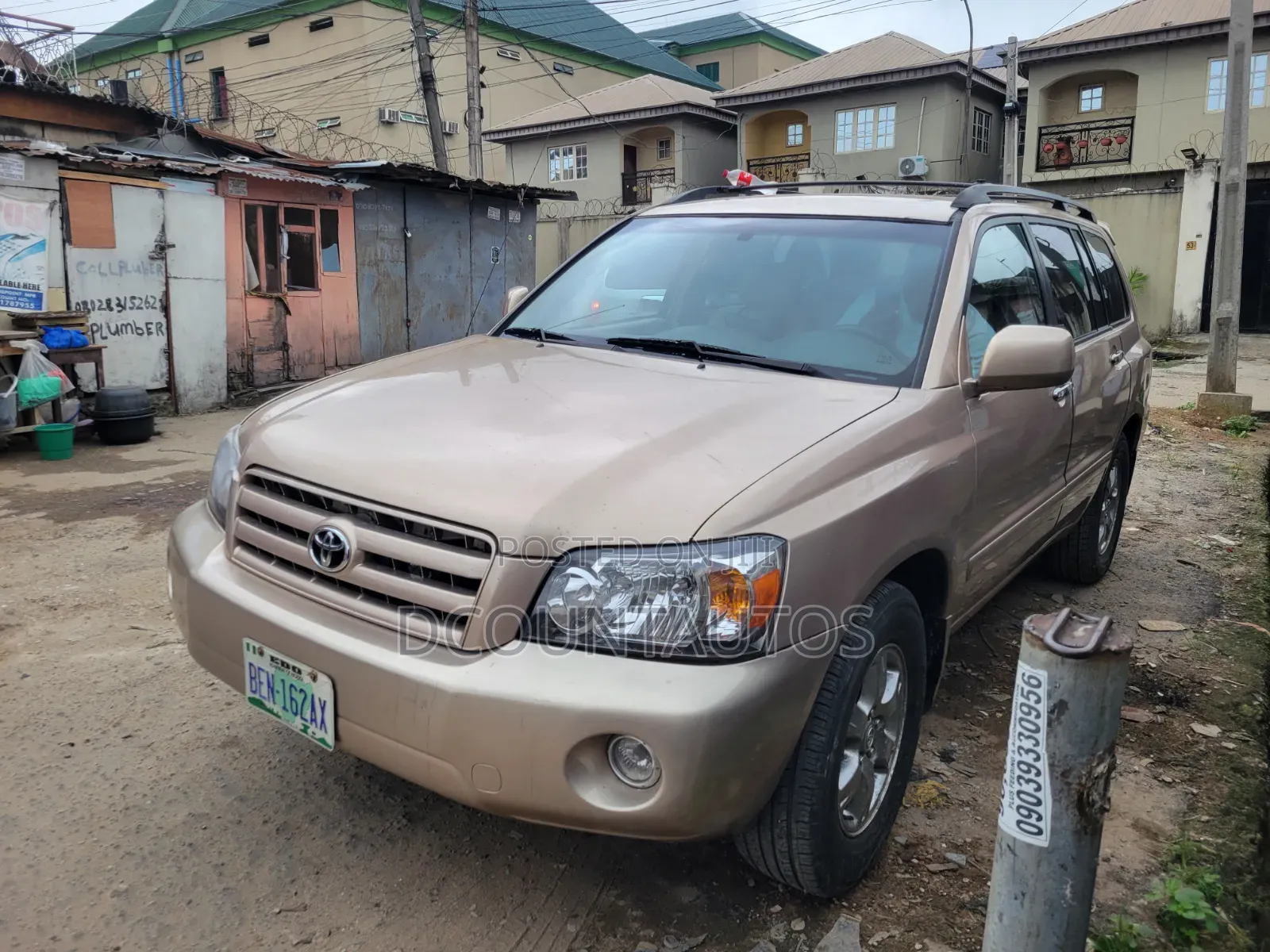 Toyota Highlander Limited V6 4x4 2004 Gold