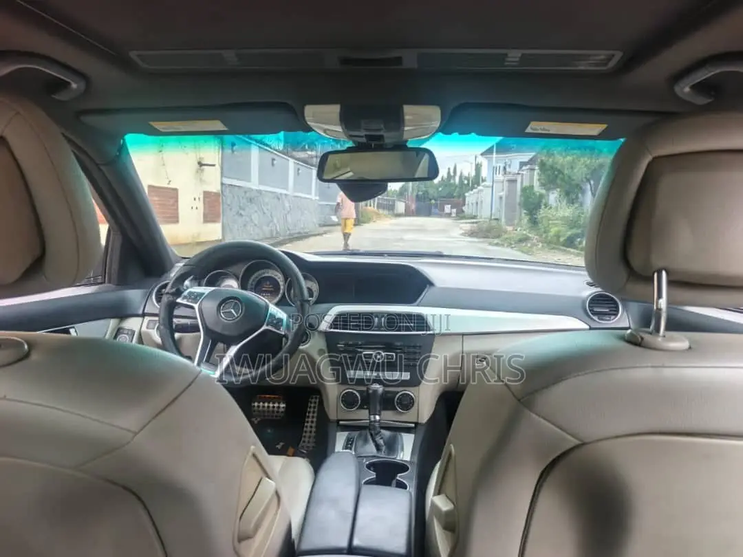 Mercedes-Benz C300 2013 Gray