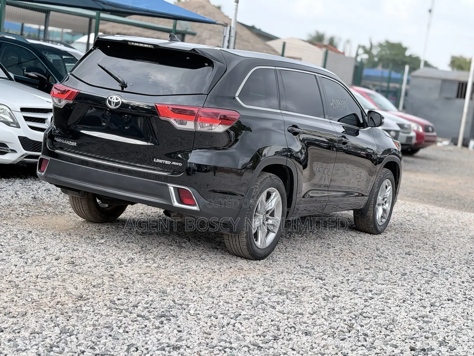 Toyota Highlander Limited 4x4 V6 (3.5L 6cyl 8A) 2018 Black