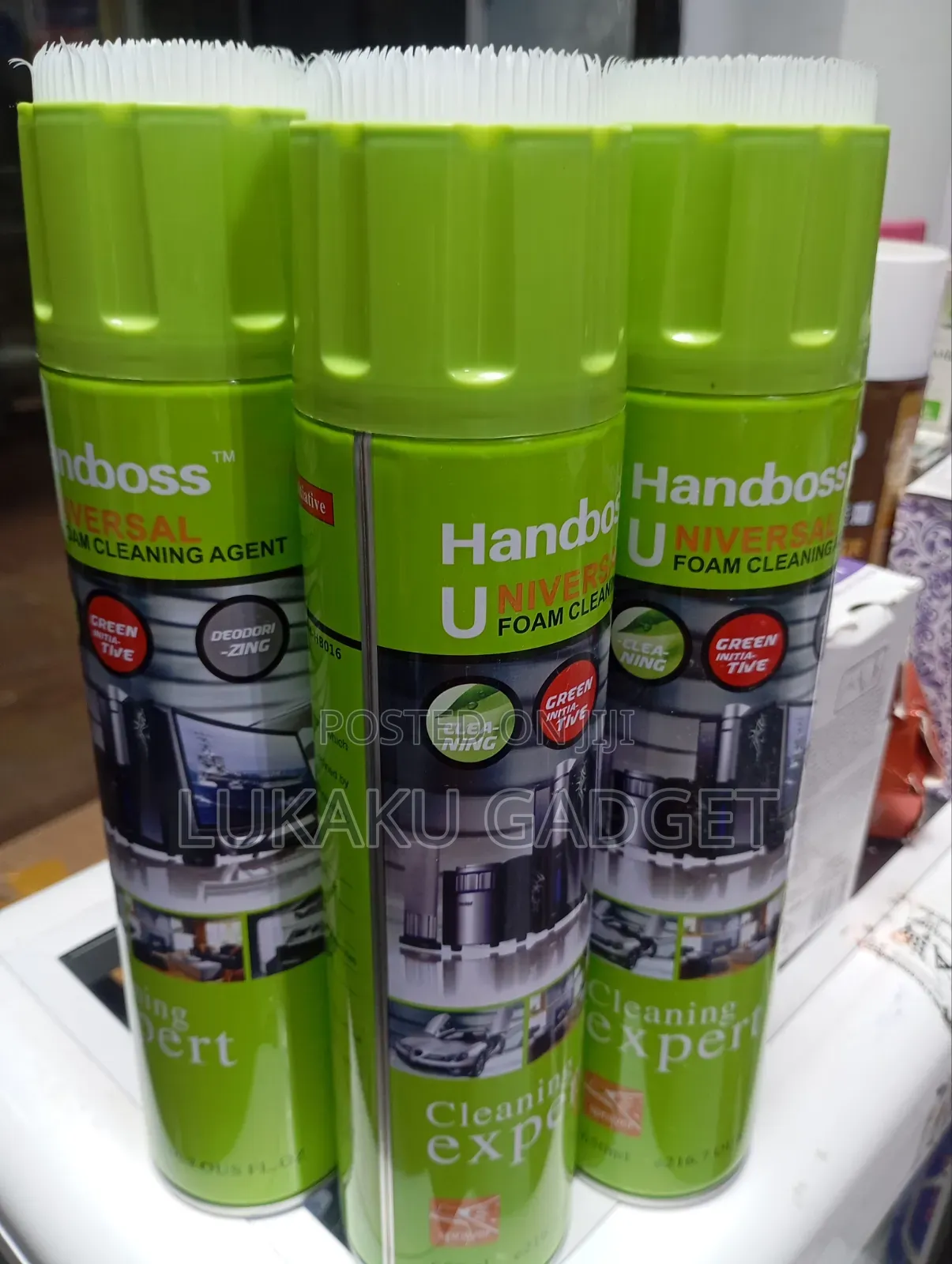 Handboss Universal Foam Cleaning Agent
