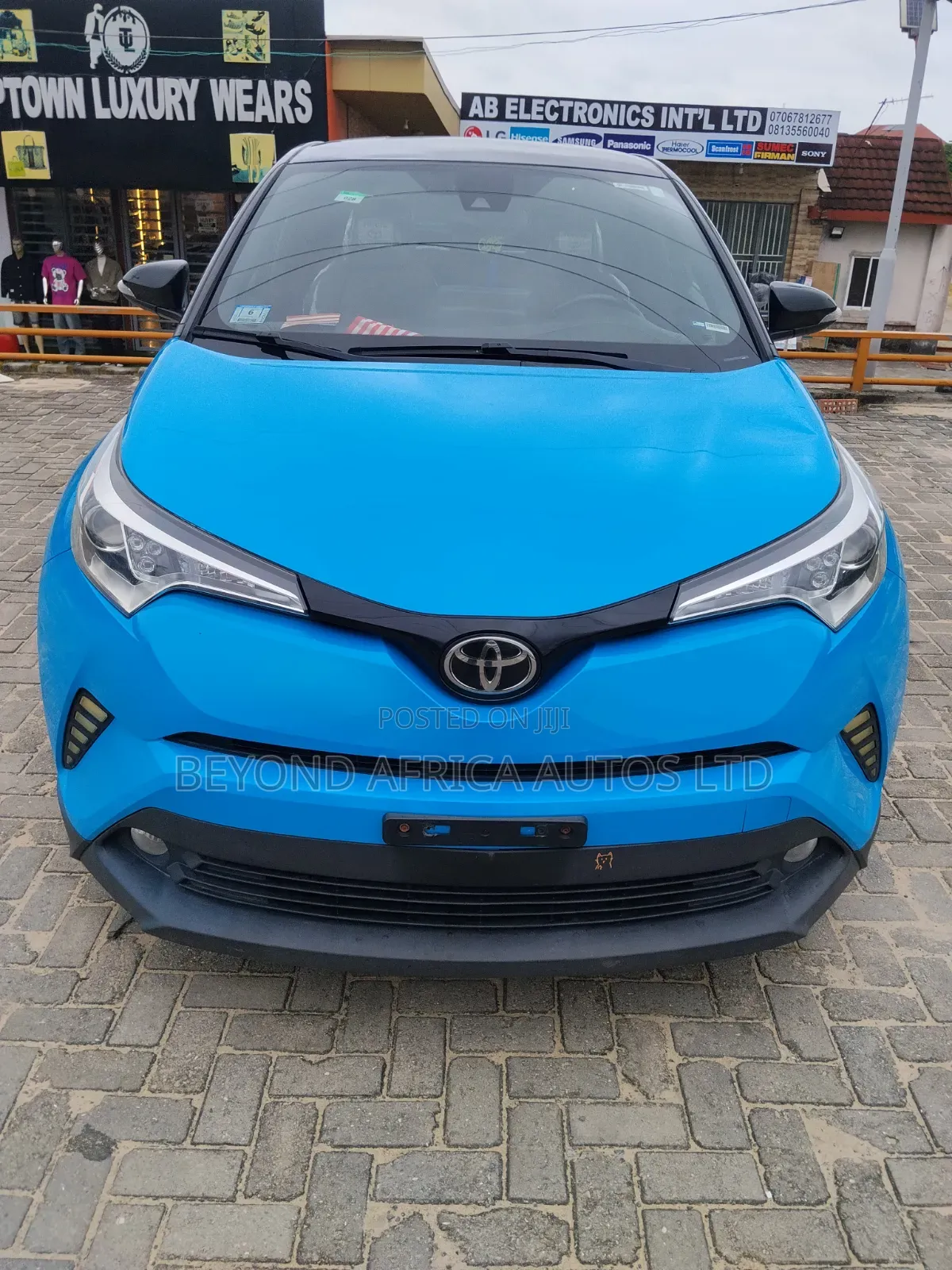 Toyota C-HR 2019 Blue