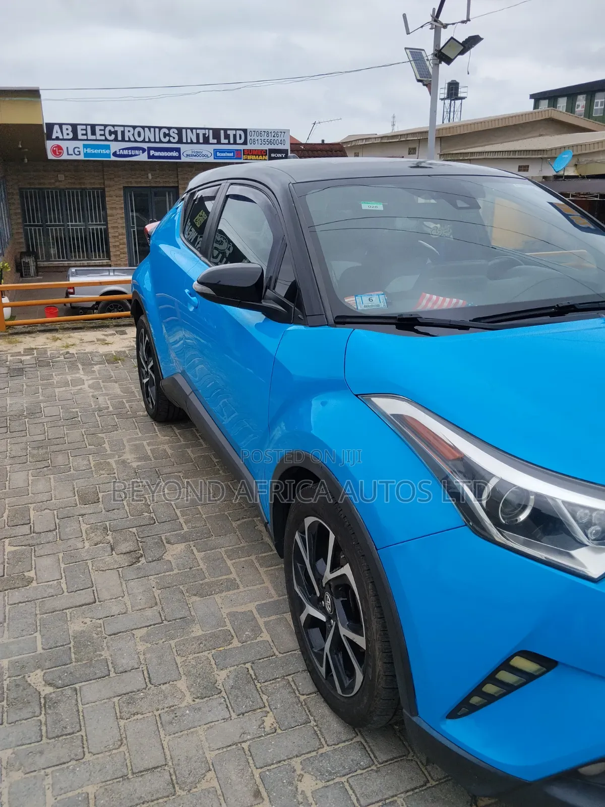 Toyota C-HR 2019 Blue