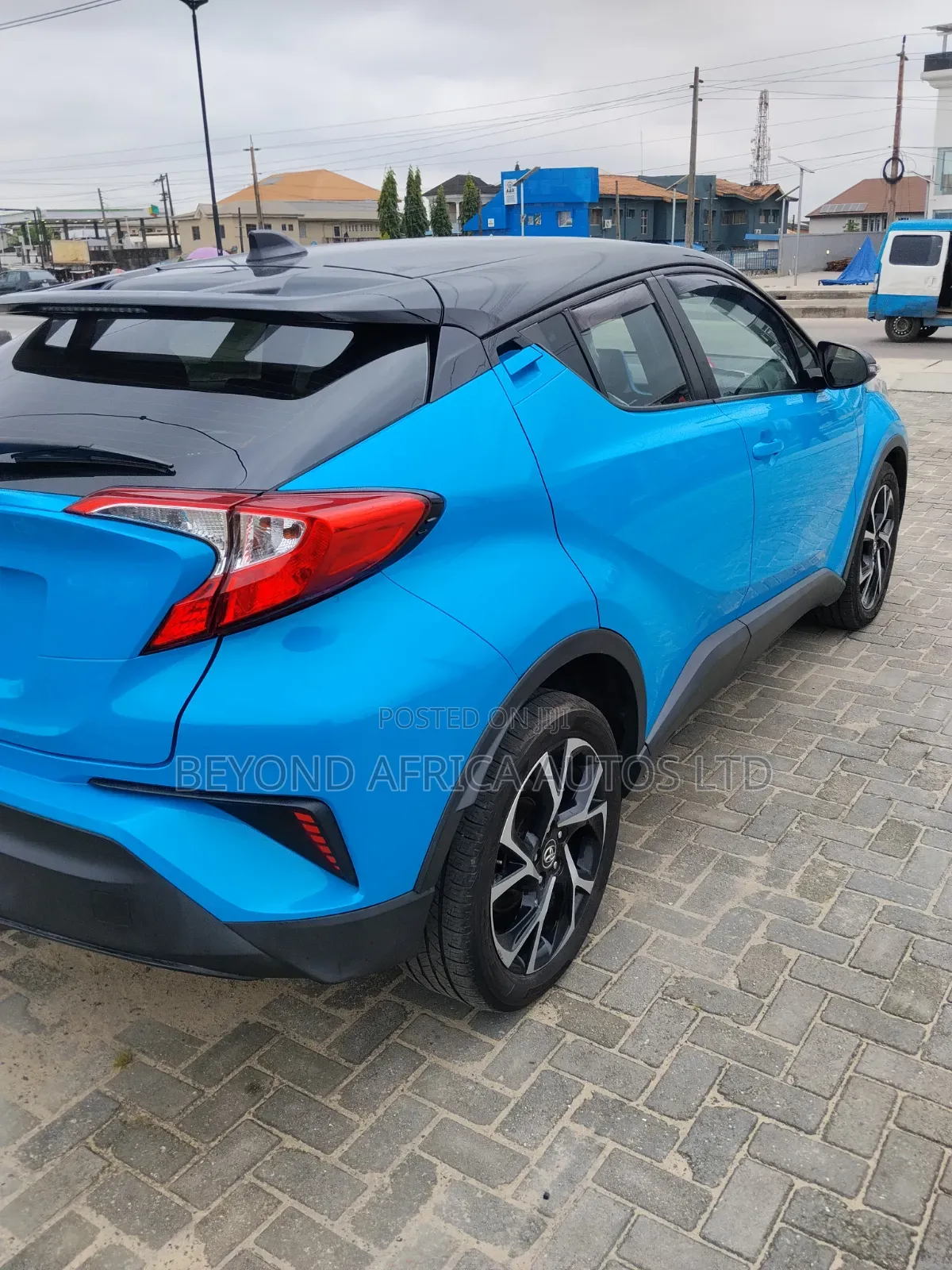 Toyota C-HR 2019 Blue