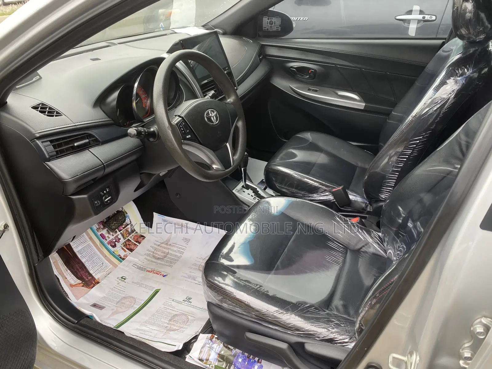 Toyota Yaris 2016 Silver