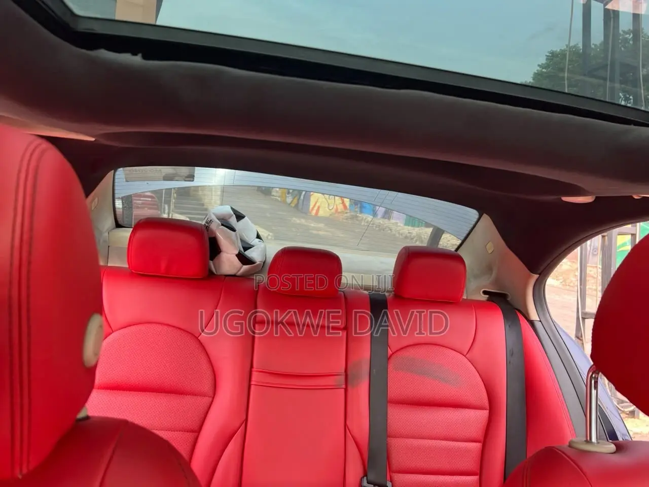 Mercedes-Benz C300 2015 Blue