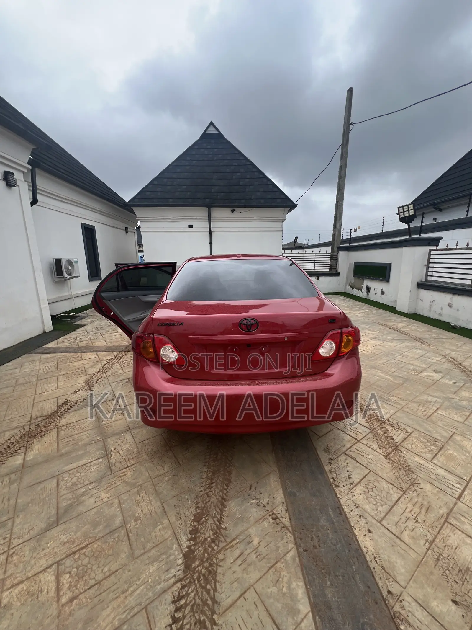 Toyota Corolla 2009 Red