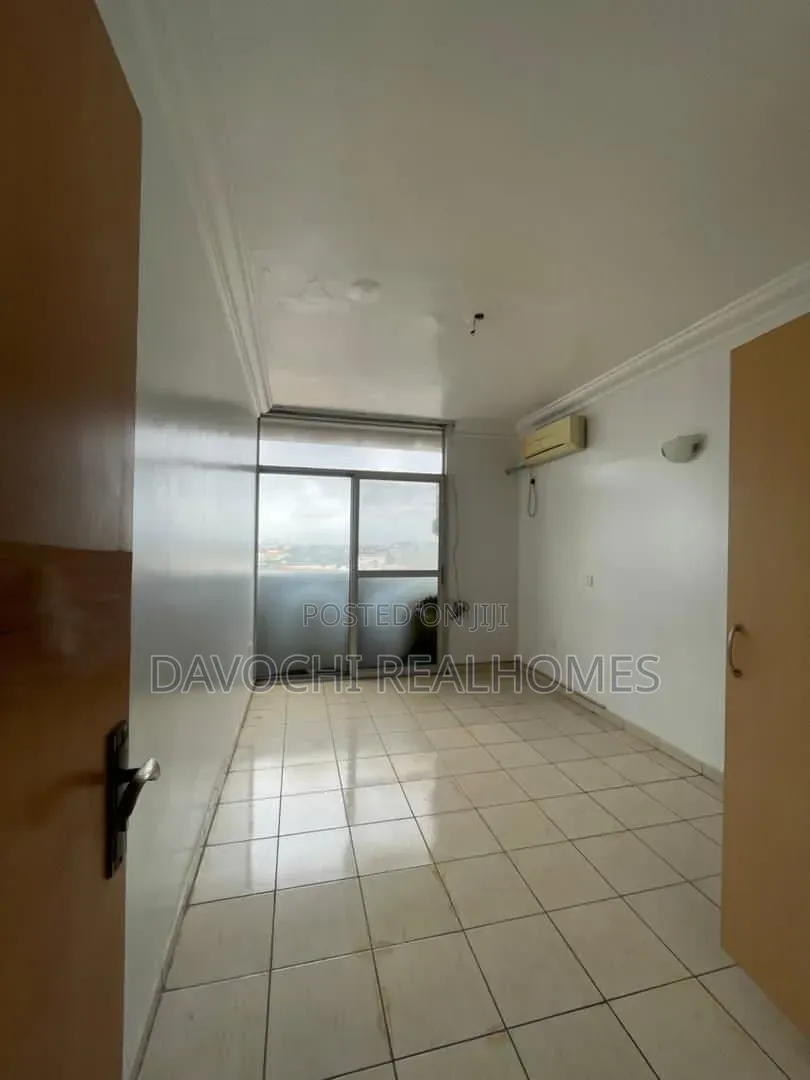 3bdrm Duplex in Lekki Phase 1 for rent