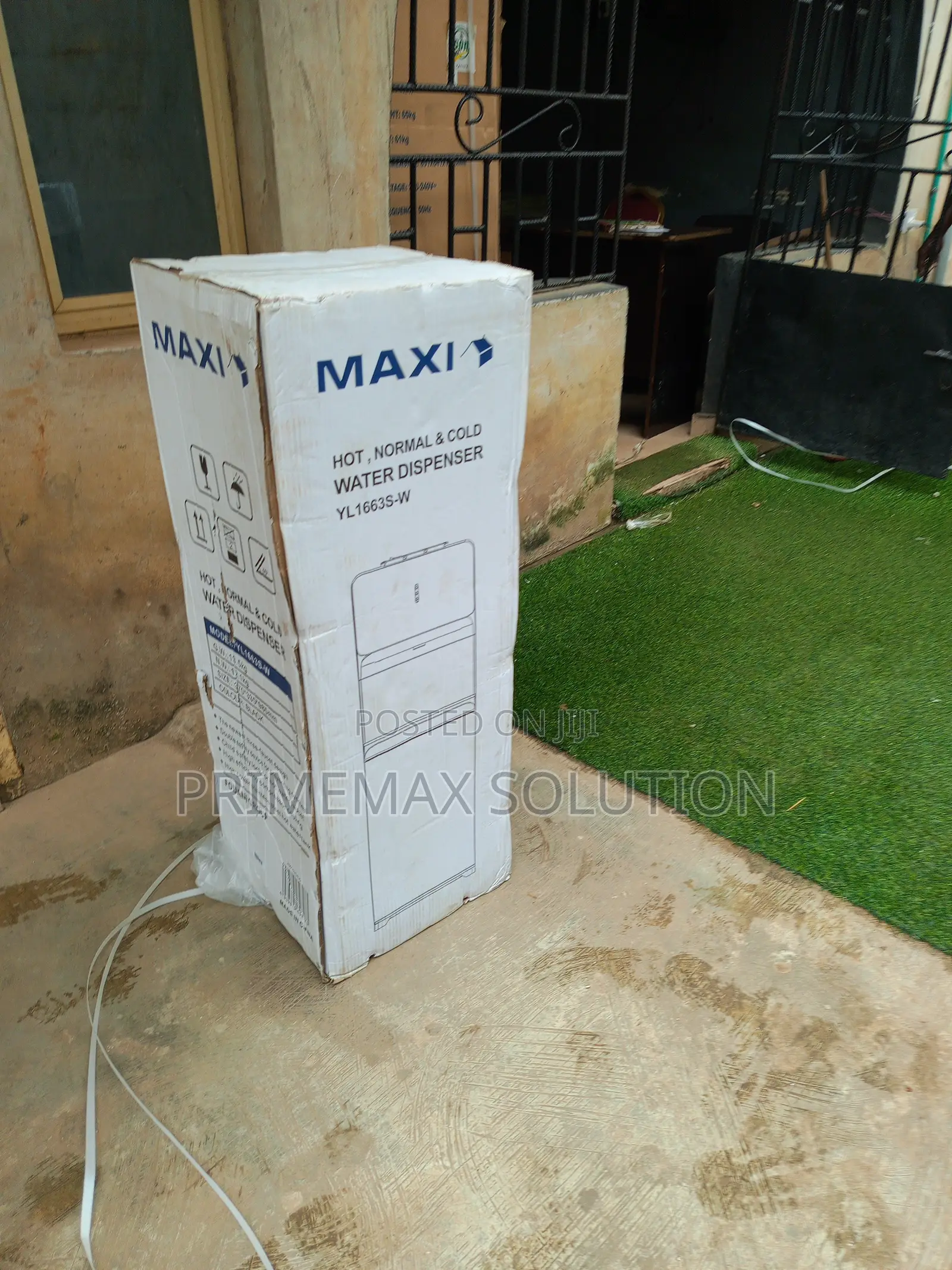 Maxi 1663s-W Floor Standing Dispenser – Hot/Cold/Normal