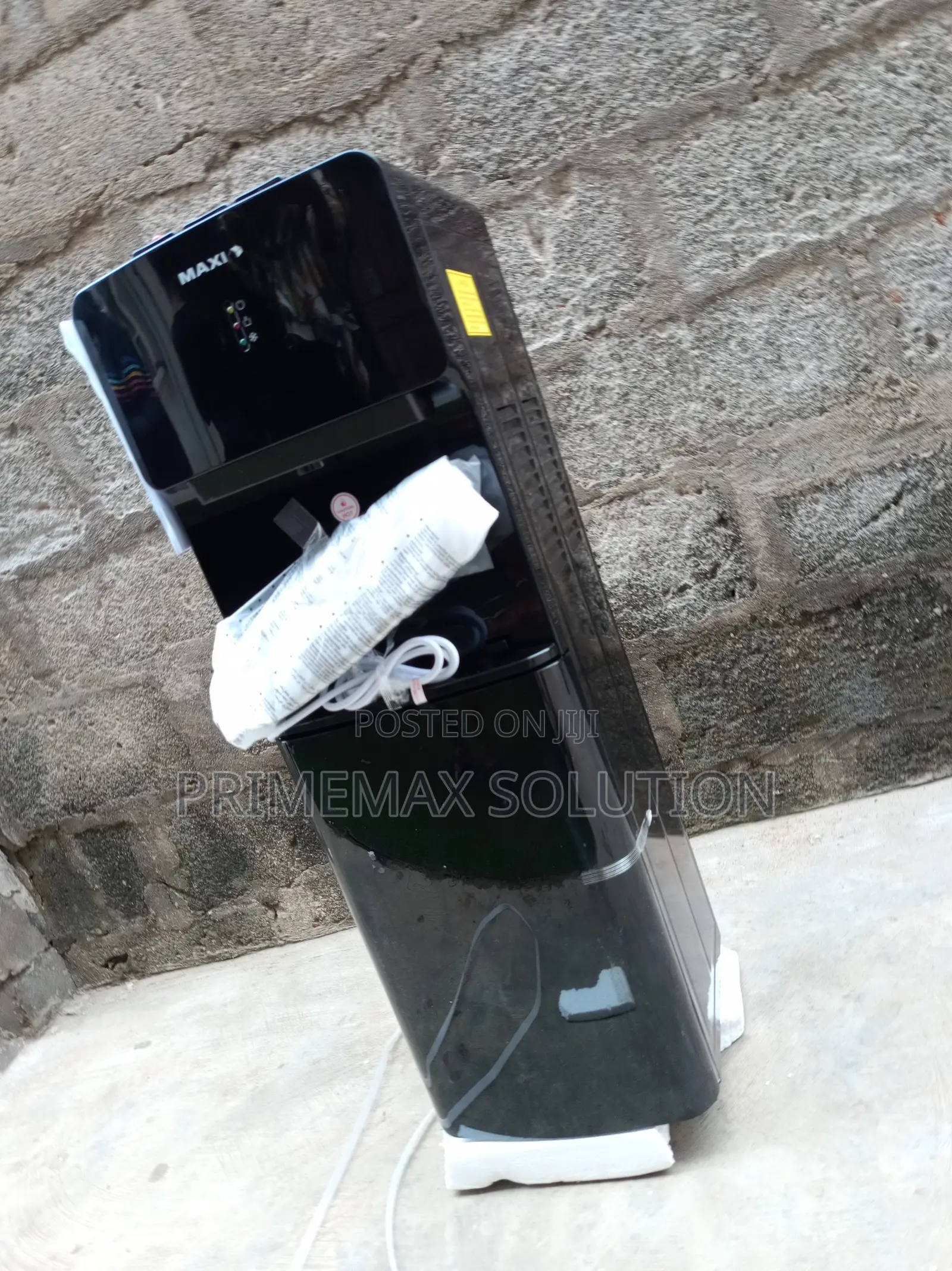 Double Safety Features You Can Rely on – Maxi YL 1663s-W Dispenser