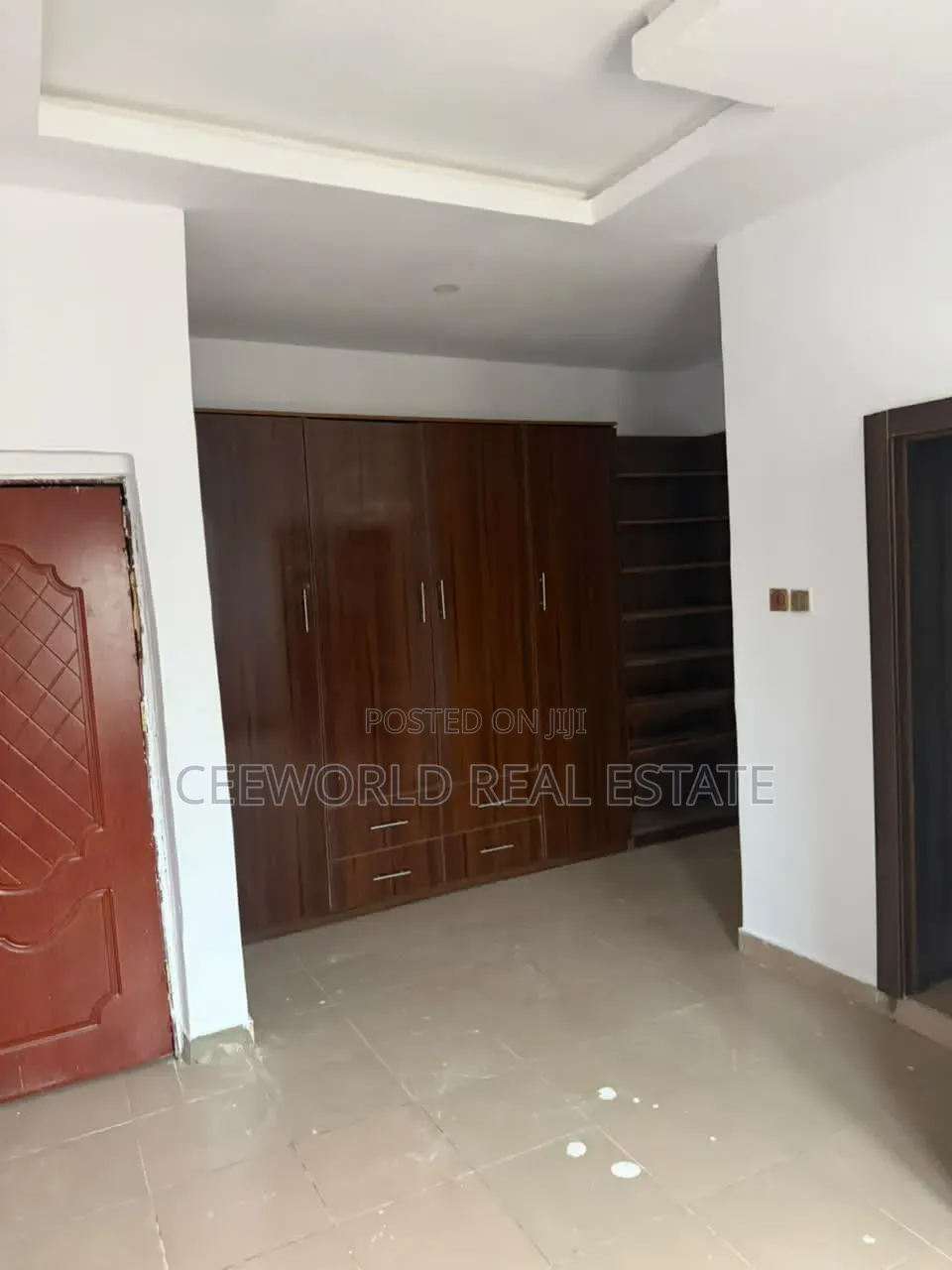 4bdrm Duplex in Jericho Gra for rent