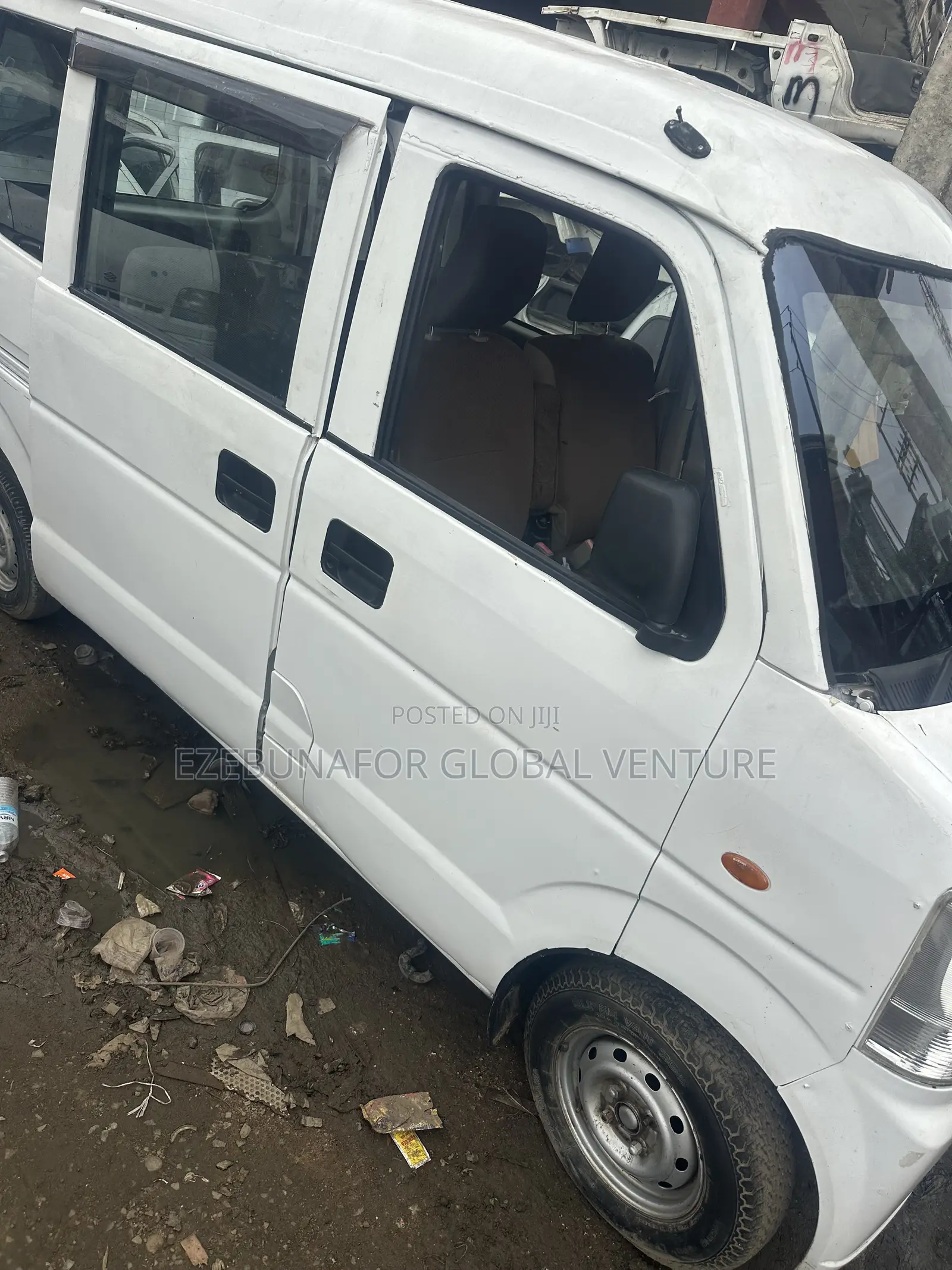 Suzuki Every 2017 White
