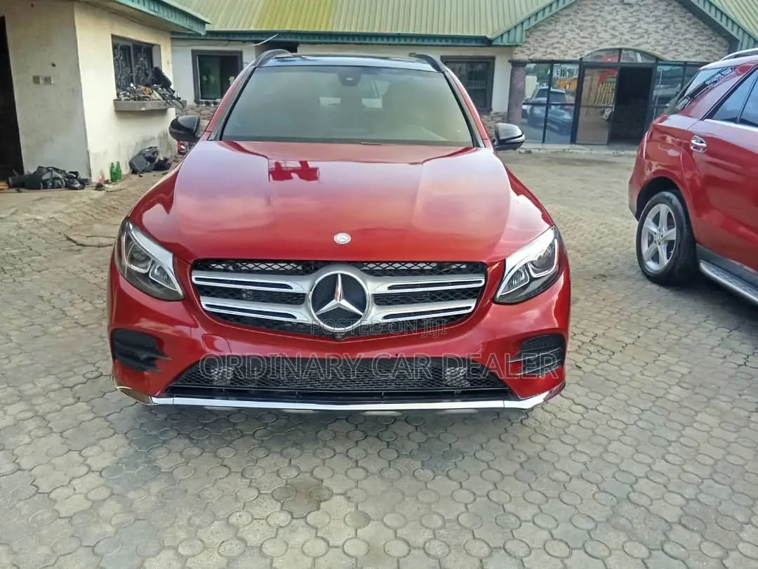 Mercedes-Benz GLC-Class 2018 Red