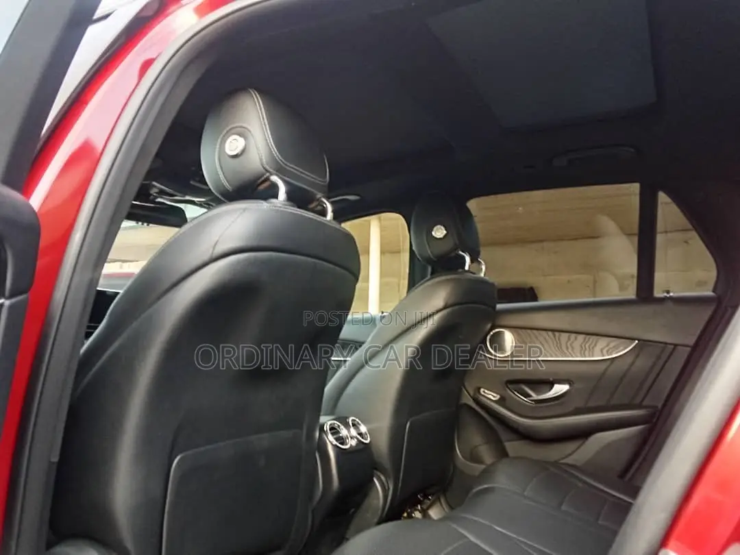 Mercedes-Benz GLC-Class 2018 Red
