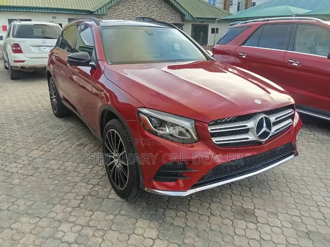 Mercedes-Benz GLC-Class 2018 Red