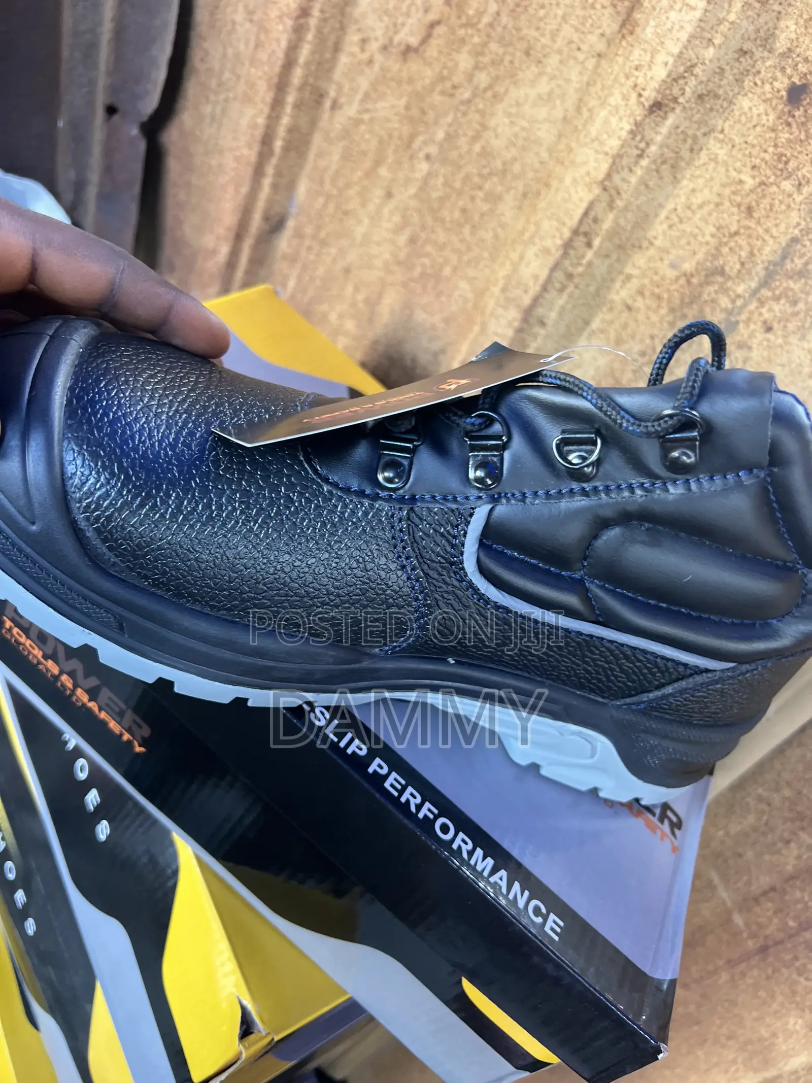 Mid-Cut Industrial Safety Boots