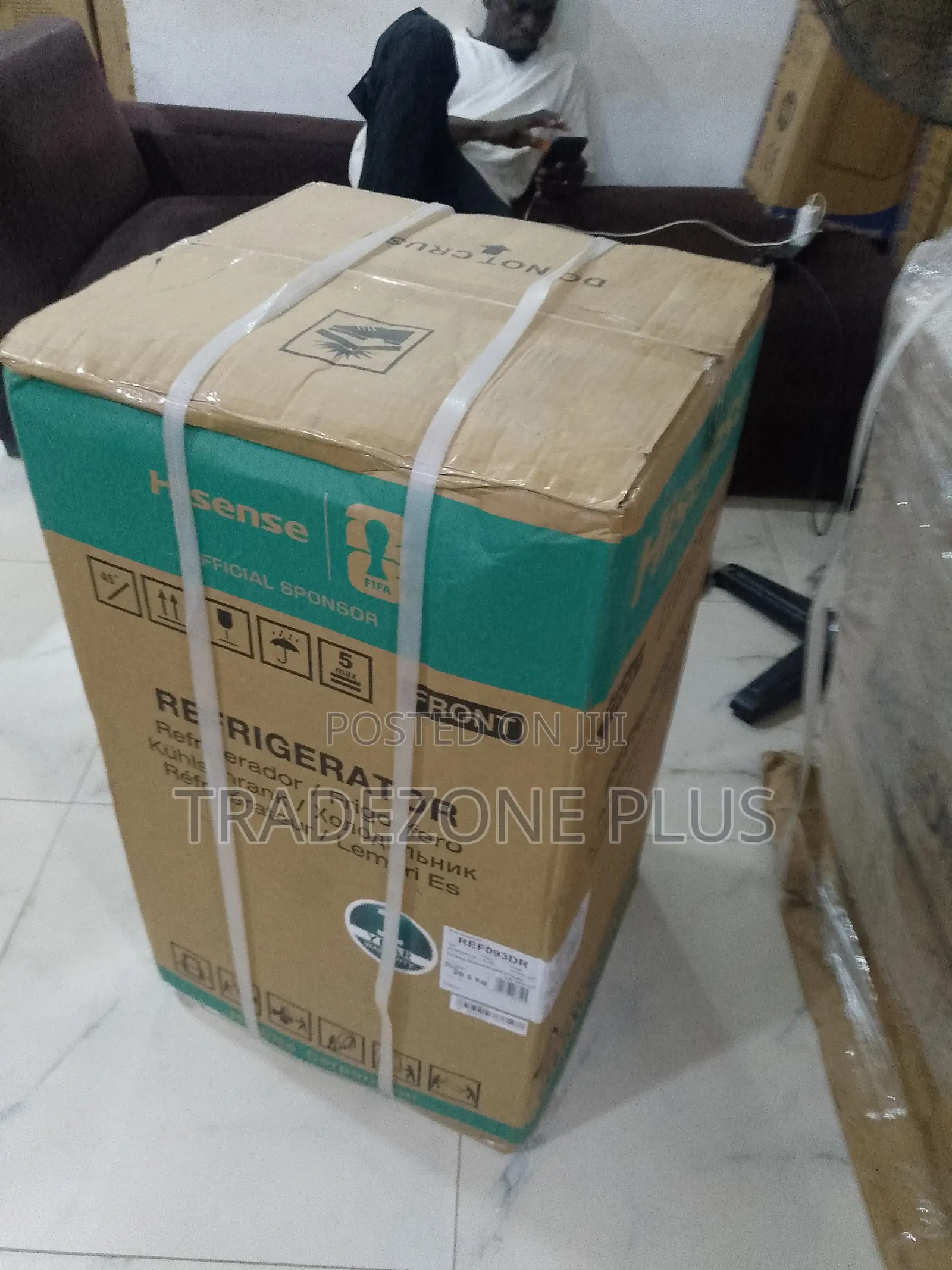 Brand New Hisense REF093DR 90L Fridge Available