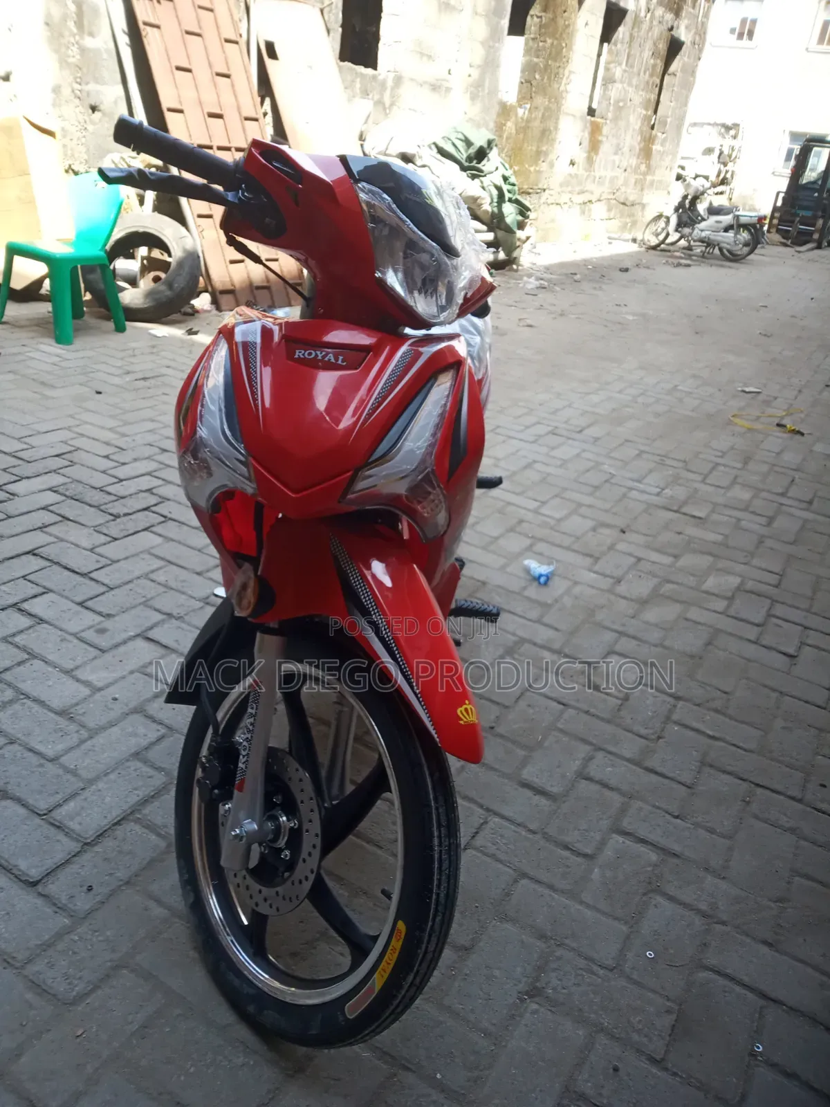 New Royal Motorcycle 2026 Red