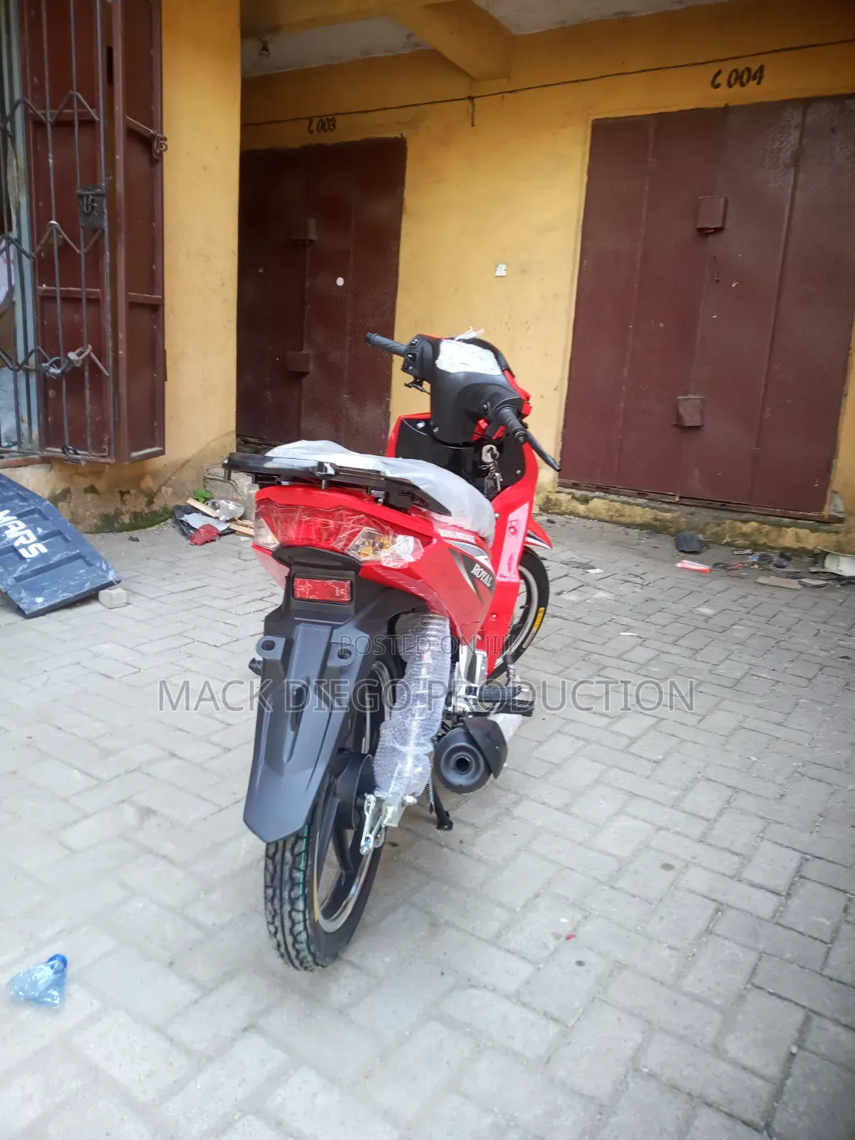 New Royal Motorcycle 2026 Red