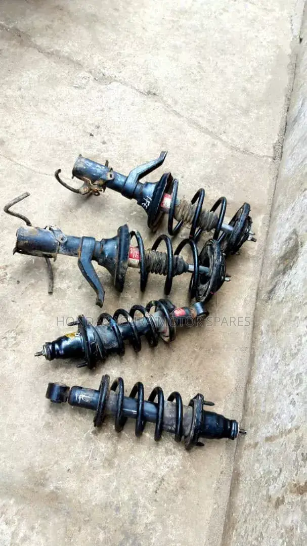 Front and Back Shock Absorver for Honda CRV 1998/1999/2003/2005/2007