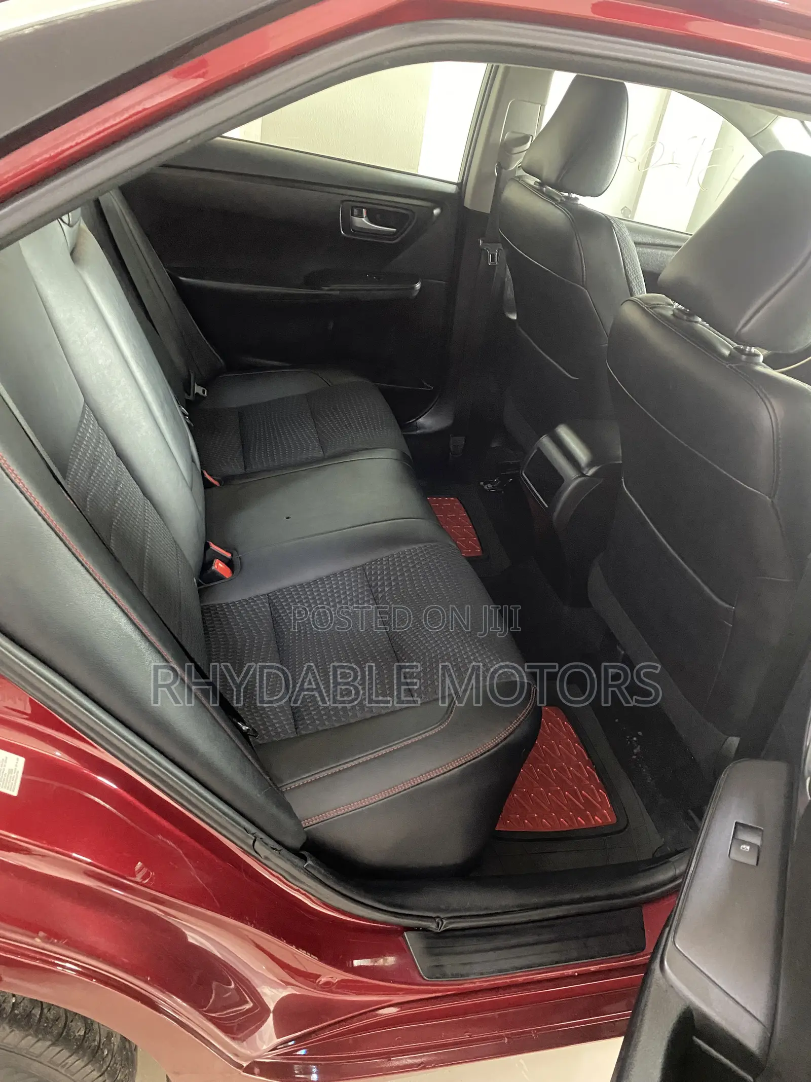 Toyota Camry SE 4dr Sedan (2.5L 4cyl 6A) 2016 Red