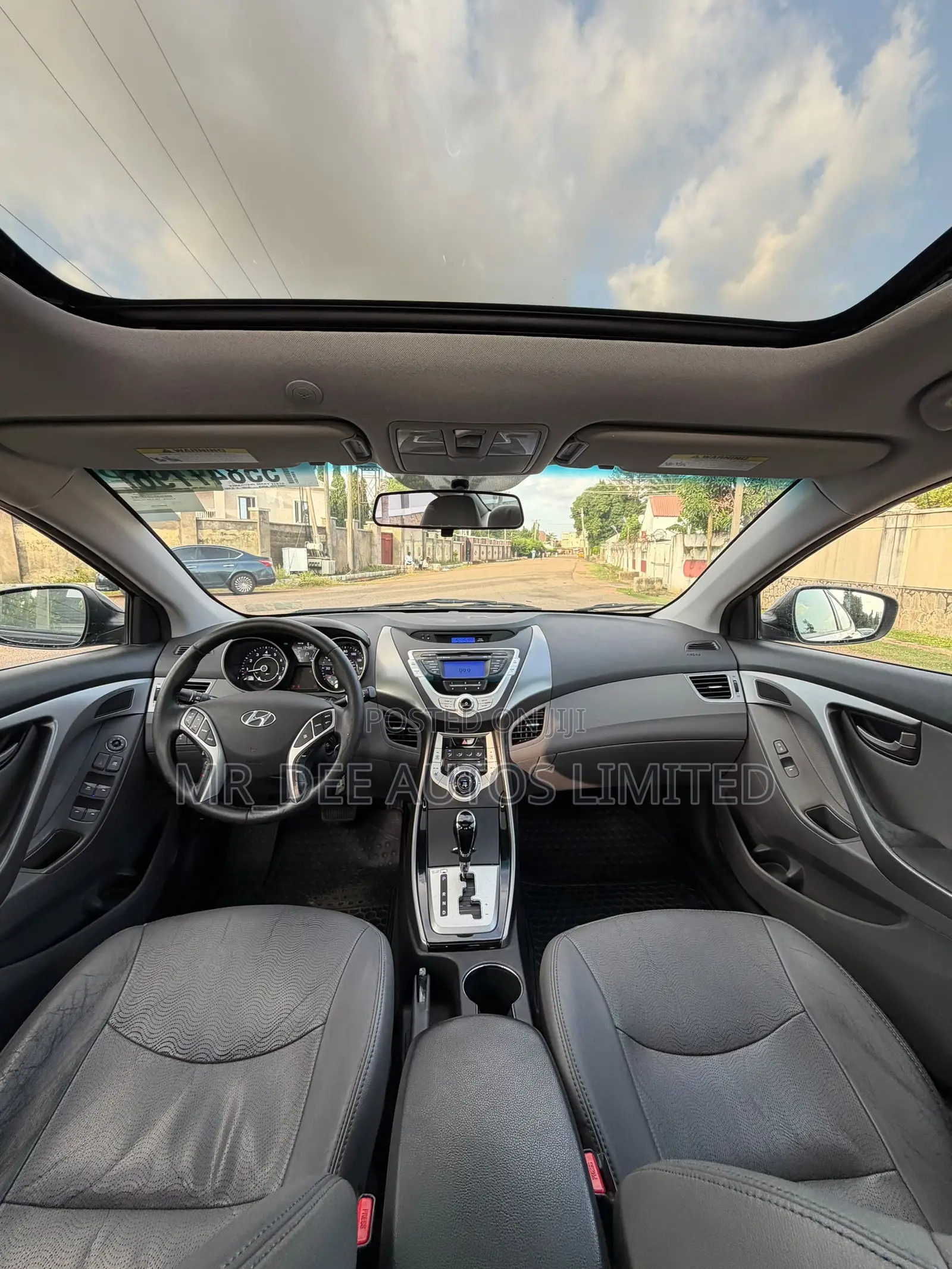 Hyundai Elantra 2011 Black