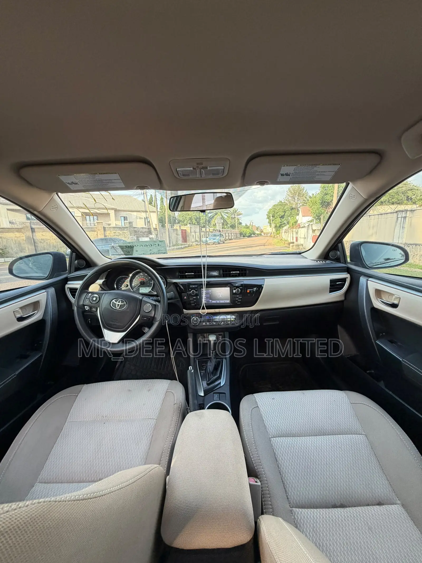 Toyota Corolla 2016 Green