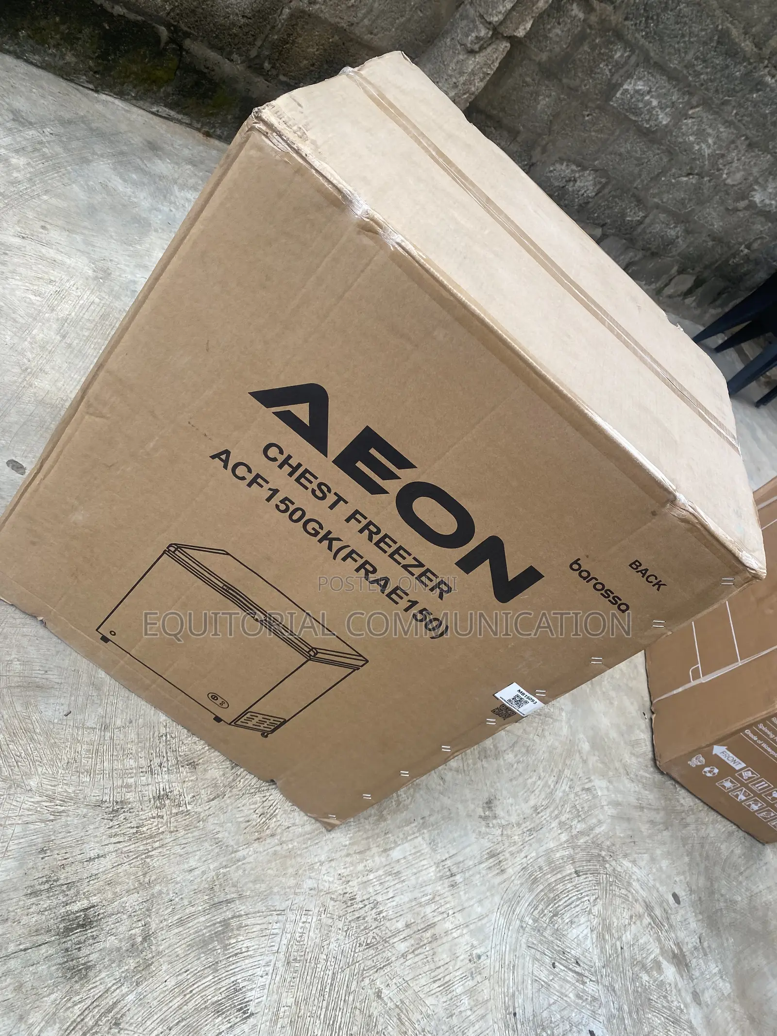 AEON Chest Freezer for Extra Storage Space ACF150GK 150L