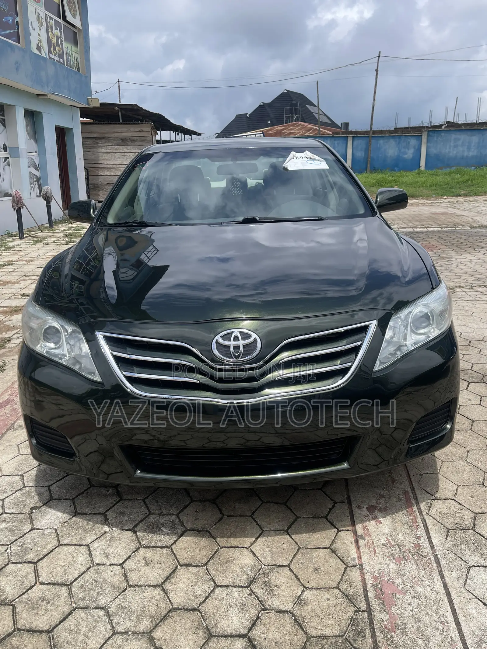 Toyota Camry LE 4dr Sedan (2.5L 4cyl 6AM) 2010 Green