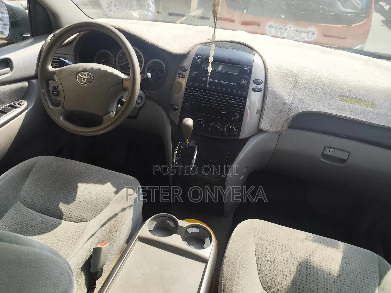 Toyota Sienna 2006 White