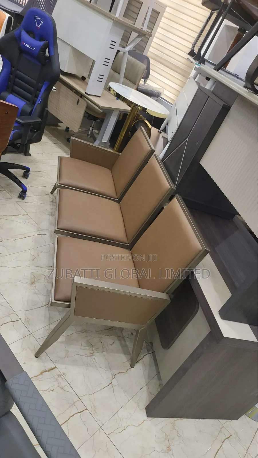 Modern Receptionist Chair / Airport Waiting