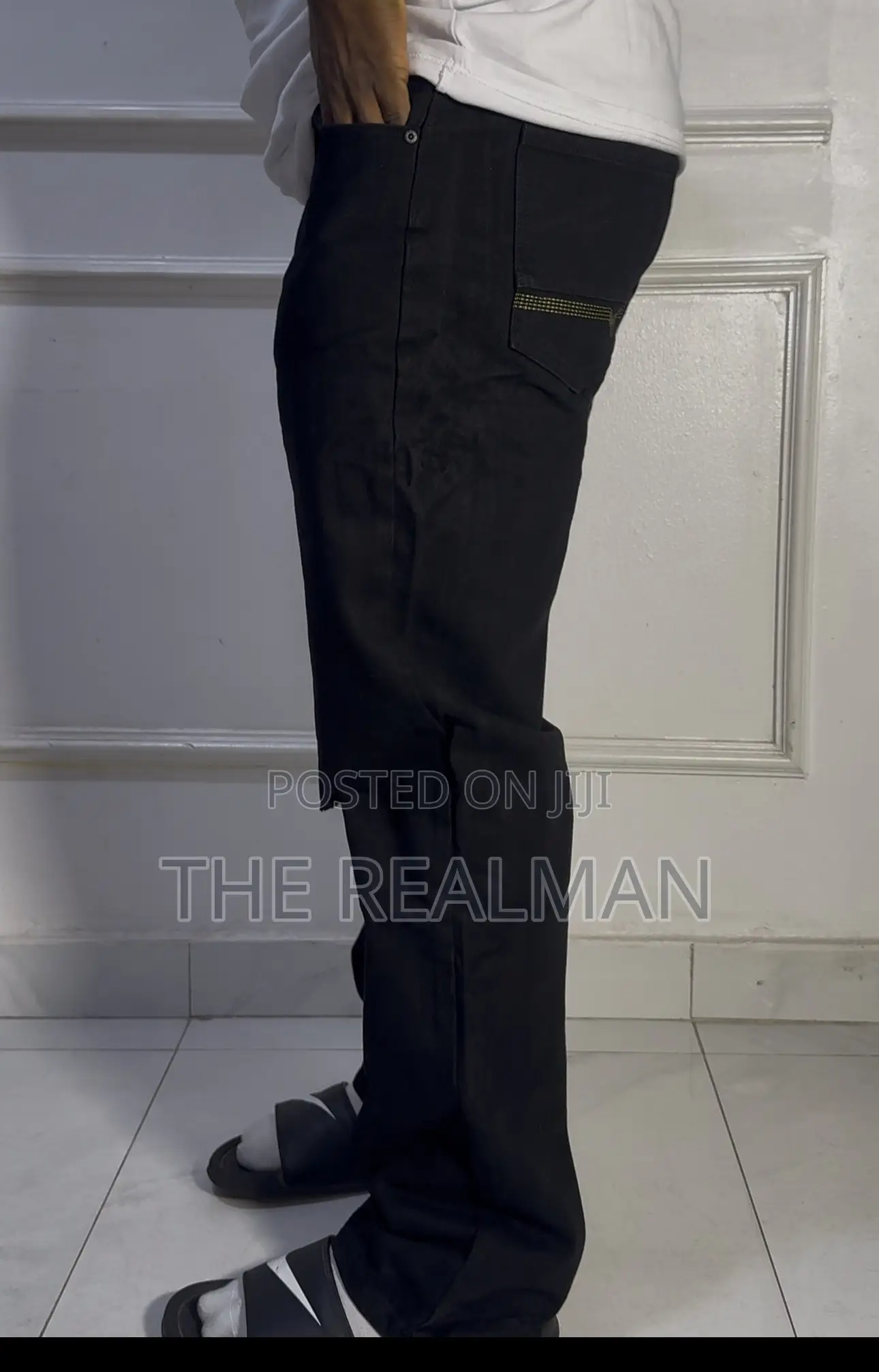 Men's Plain Washed Black Straight Cut Baggy Denim Jeans