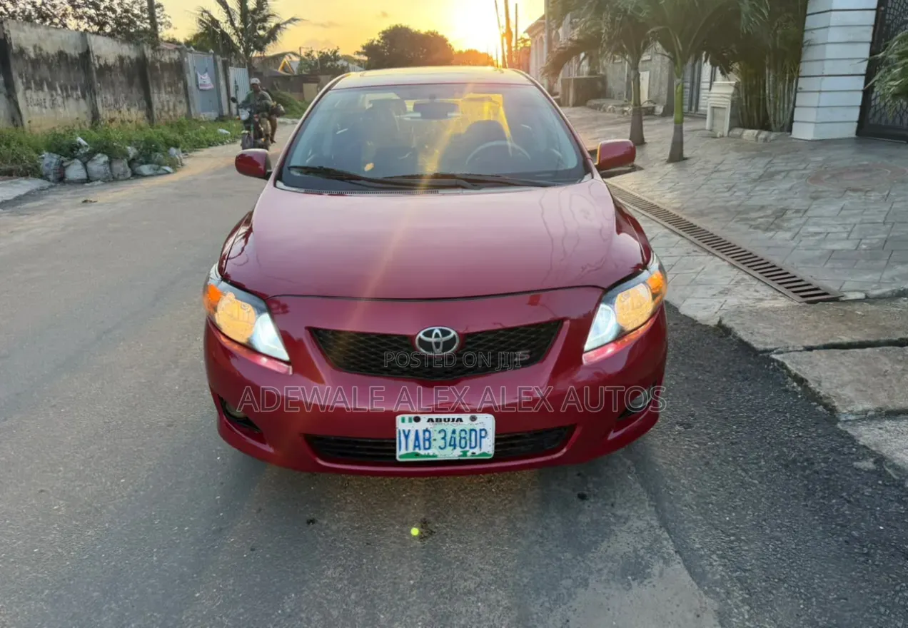 Toyota Corolla 2010 Red