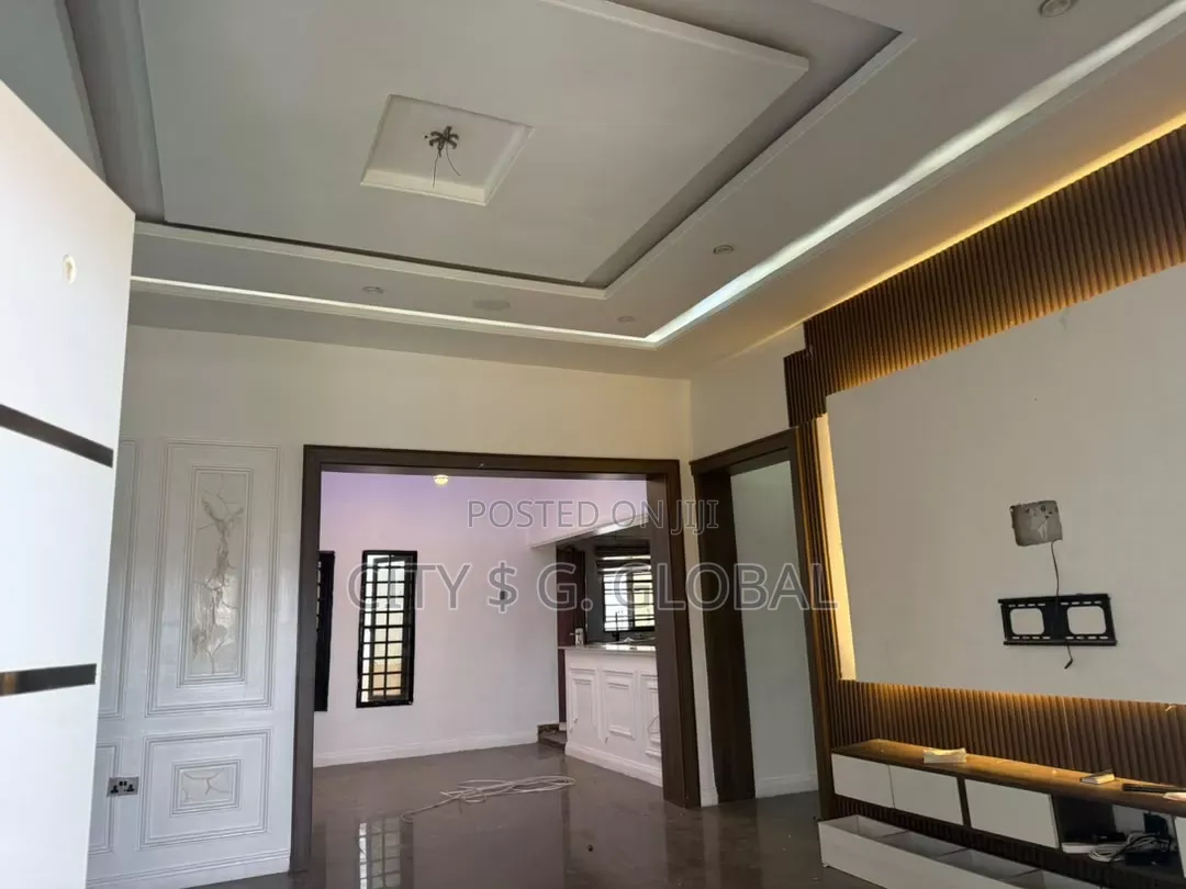 Furnished 3bdrm Bungalow in Efab Estate, Life Camp for rent
