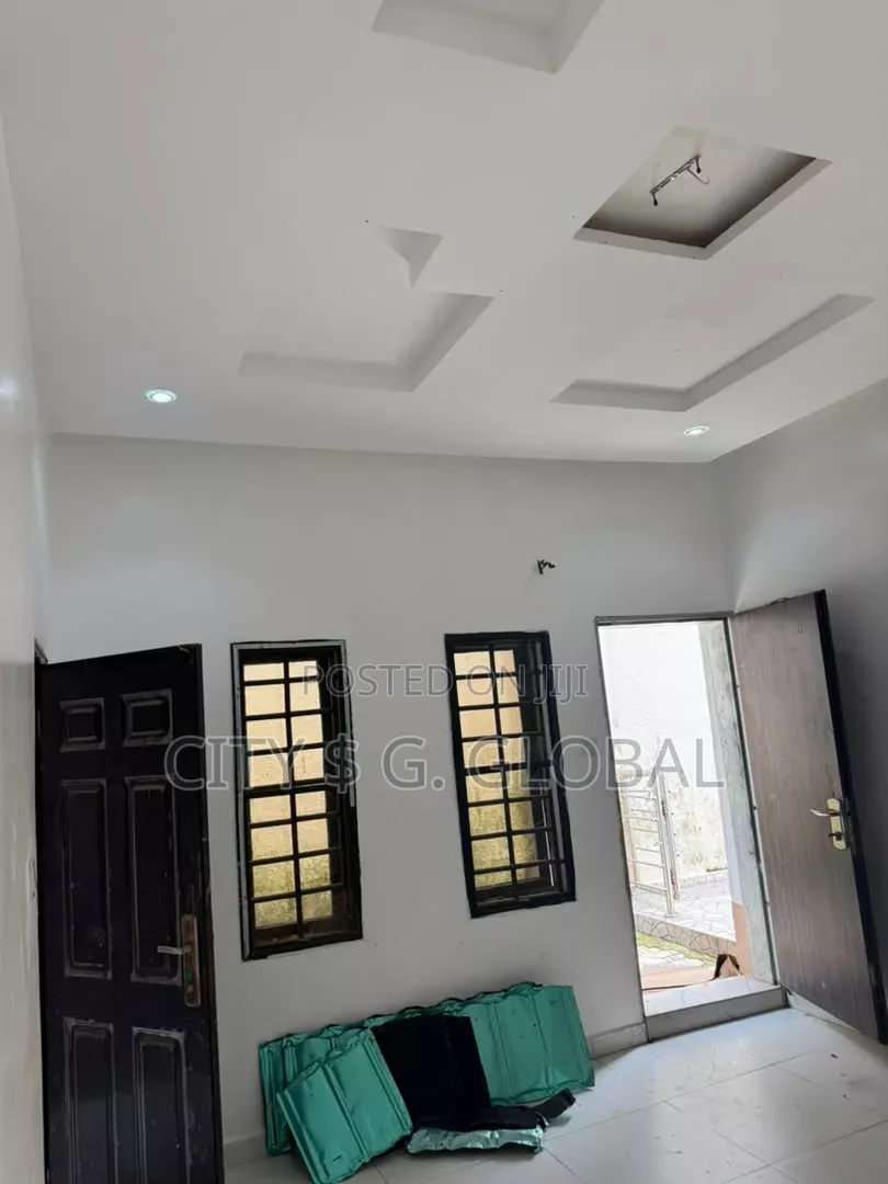 Furnished 3bdrm Bungalow in Efab Estate, Life Camp for rent