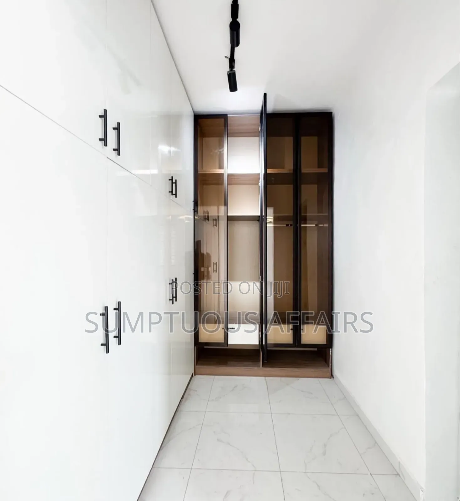 4bdrm Duplex in Idado Estate for sale