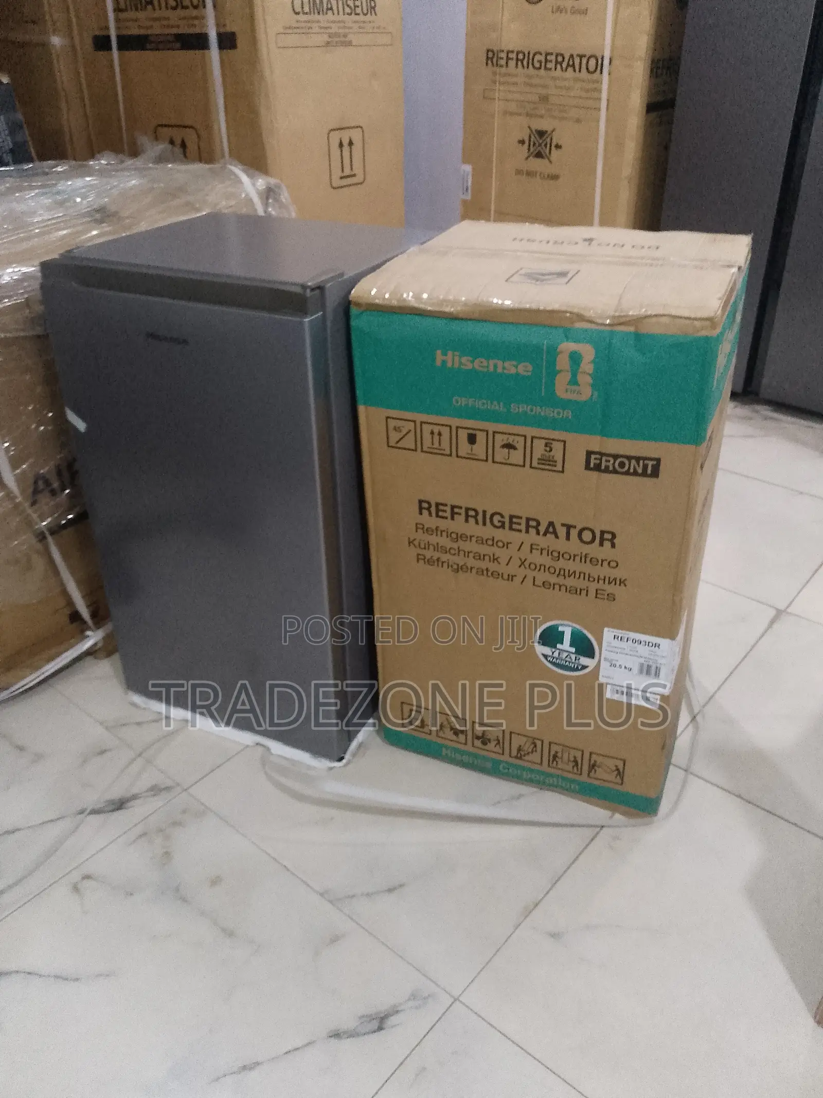 Hisense Refrigerator 90L – Practical Space Efficient