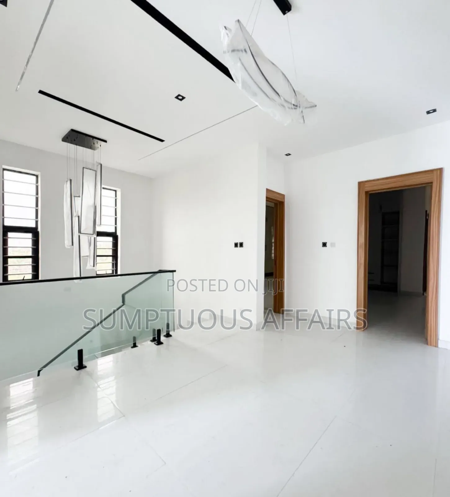 4bdrm Townhouse/Terrace in Chevron, Idado for sale