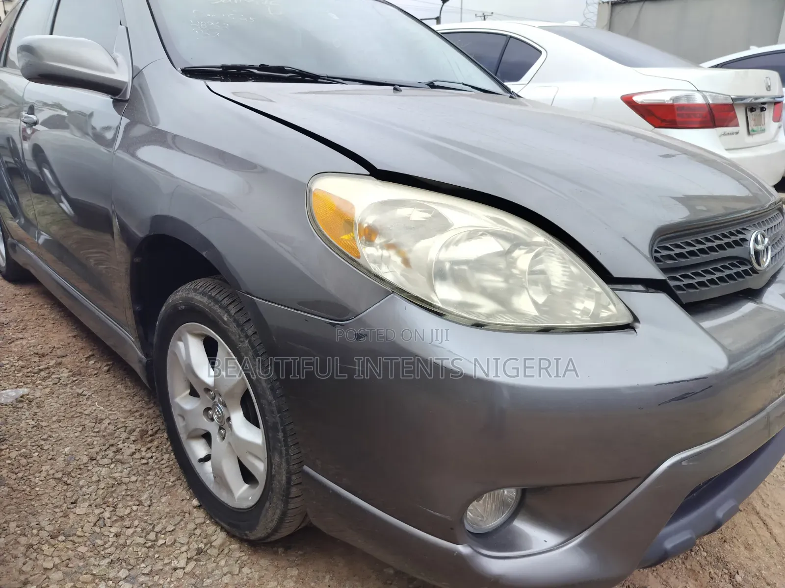 Toyota Matrix XR Hatchback AWD (1.8L 4cyl 4A) 2005 Gray