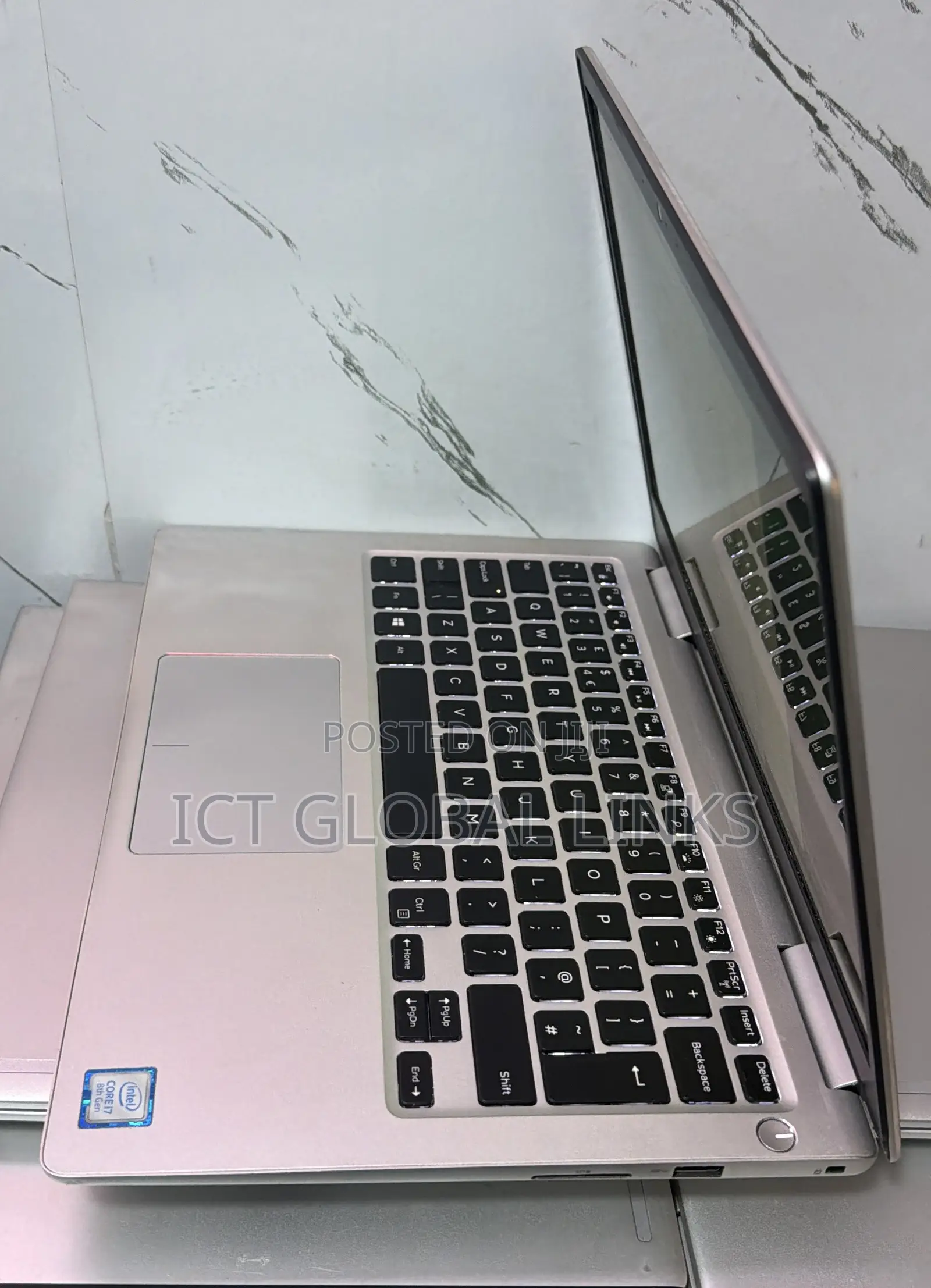 Laptop Dell Inspiron 13 7380 8GB Intel Core i7 SSD 256GB